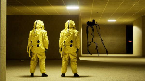 Backrooms: Escape Together gameplay screenshot