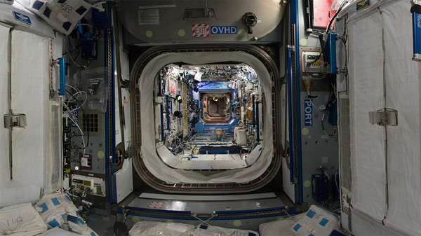 International Space Station Tour VR gameplay screenshot