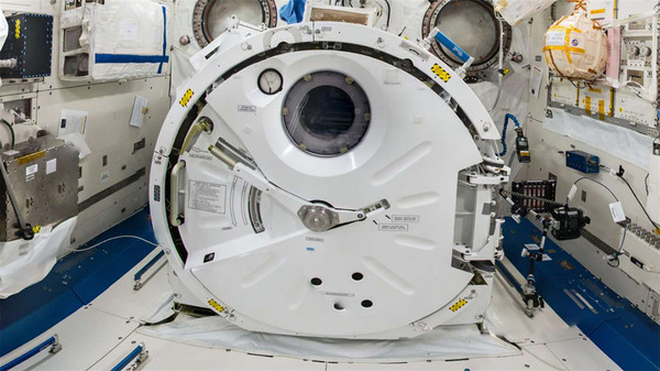 International Space Station Tour VR gameplay screenshot